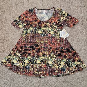 New Lularoe Perfect T Swing Shape 1/2 Sleeve Comfort Top Womens Size XXS (00-0)